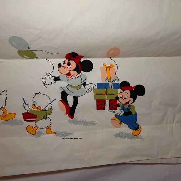Vintage Disney Bedding - Picture 5 of 7